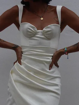 DGIRL Bijela duga haljina za žene zimske seksi naslon Špageti Remen s рюшами Slip Midi сарафаны 2020 ženske nabrane haljine za odijevanje